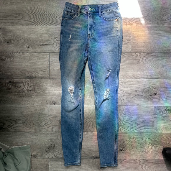 Old Navy Blue Distressed Skinny Jeans - Picture 1 of 6